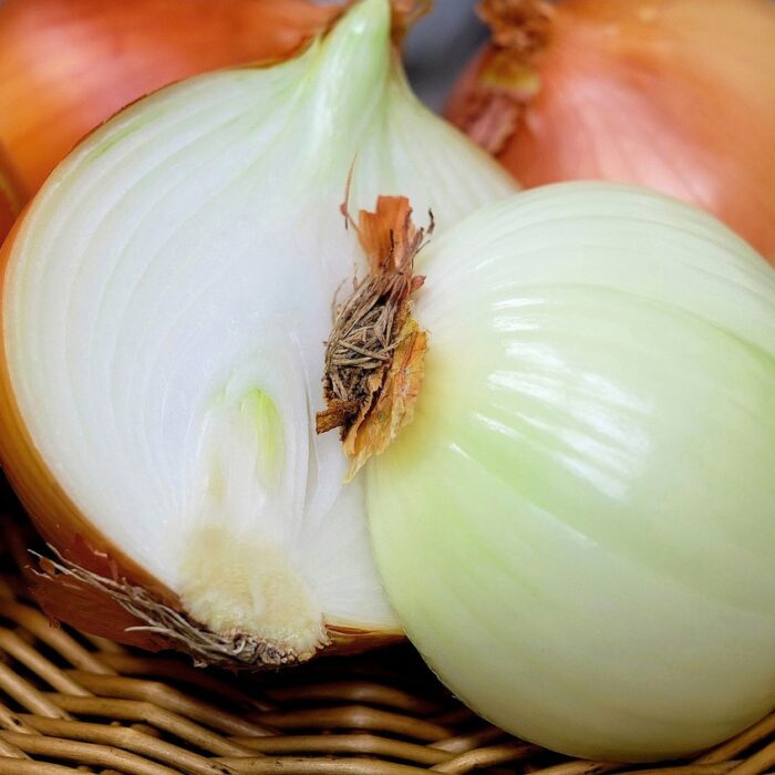 onion, half, raw